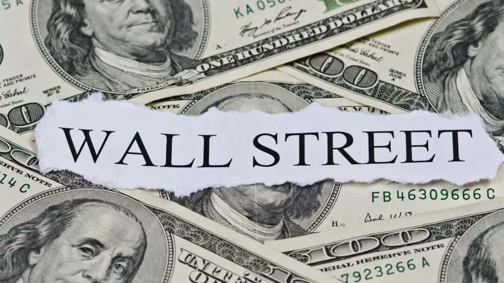 Wall Street avança com alívio na inflação, expectativa de corte de juros e força do setor de tecnologia